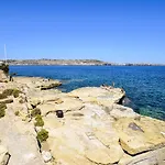 Blue Harbour 2 Bedroom Seafront With Large Terrace With Spectacular Sea Views - By Getawaysmalta Appartement San Pawl il-Baħar