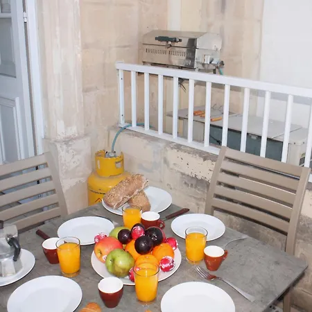 Blue Harbour: Seafront With Terrace Views *