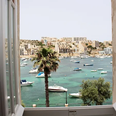 Blue Harbour 2 Bedroom Seafront With Large Terrace With Spectacular Sea Views - By Getawaysmalta Daire *