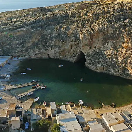 Blue Harbour: Seafront With Terrace Views