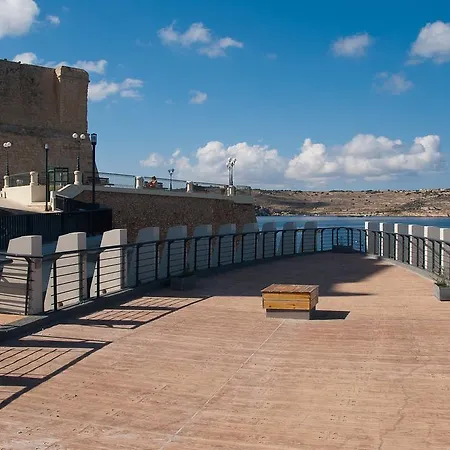 Blue Harbour: Seafront With Terrace Views St. Paul's Bay
