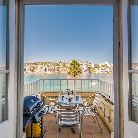 Blue Harbour: Seafront With Terrace Views St. Paul's Bay
