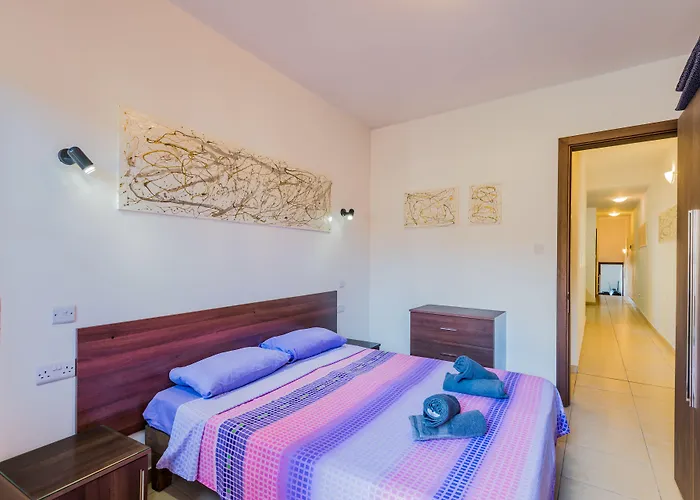 Blue Harbour 2 Bedroom Seafront With Large Terrace With Spectacular Sea Views - By Getawaysmalta Apartment *