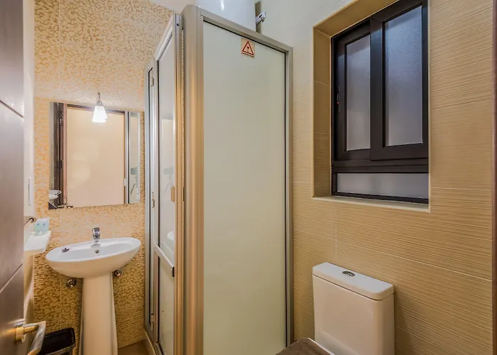 Blue Harbour: Seafront With Terrace Views * St. Paul's Bay