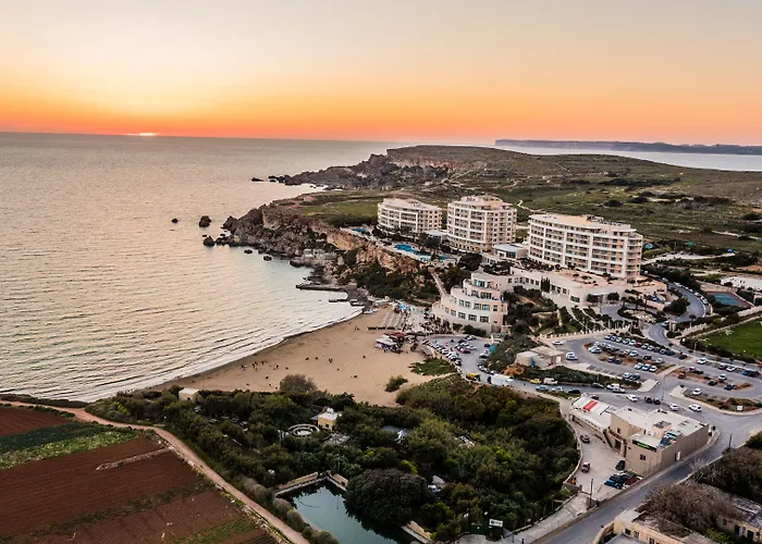 Blue Harbour 2 Bedroom Seafront With Large Terrace With Spectacular Sea Views - By Getawaysmalta Apartment *