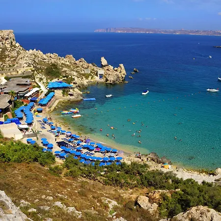 Blue Harbour 2 Bedroom Seafront With Large Terrace With Spectacular Sea Views - By Getawaysmalta 아파트